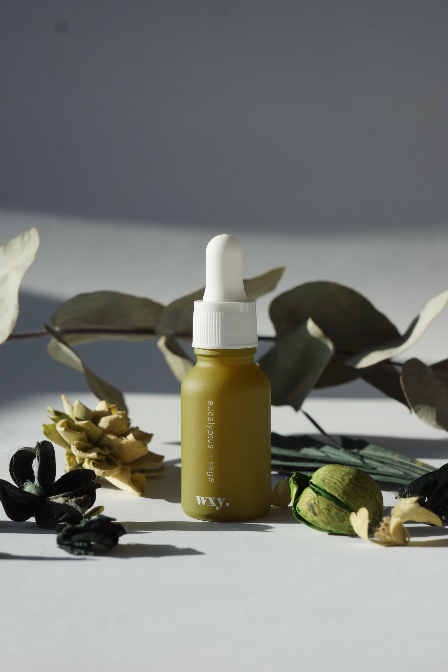 Breathe - Eucalyptus + Sage 100% Essential Oil Blend